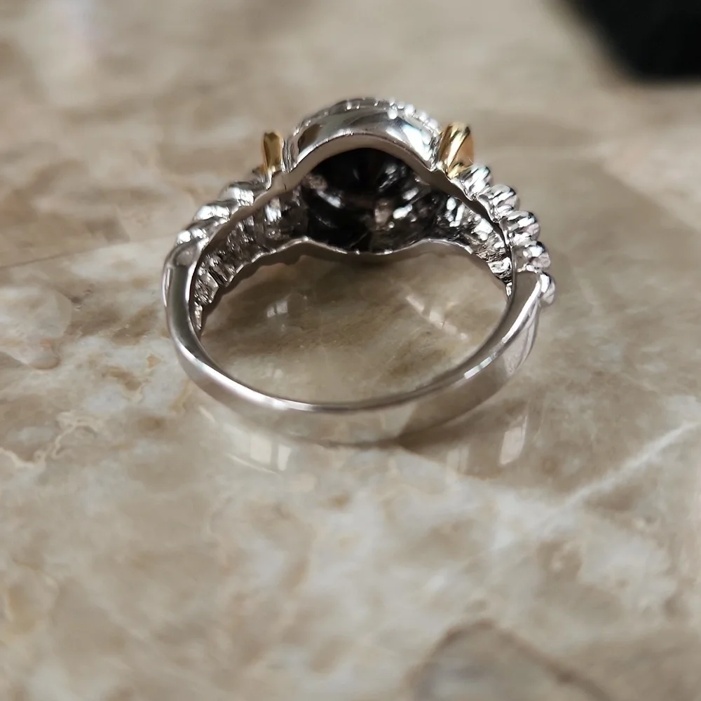 New Costume Ring, Size 8
